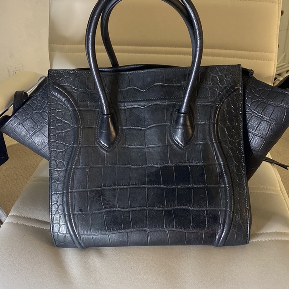 Celine Crocodile Embossed Calfskin Medium Phantom Luggage Black. - Picture 3 of 4